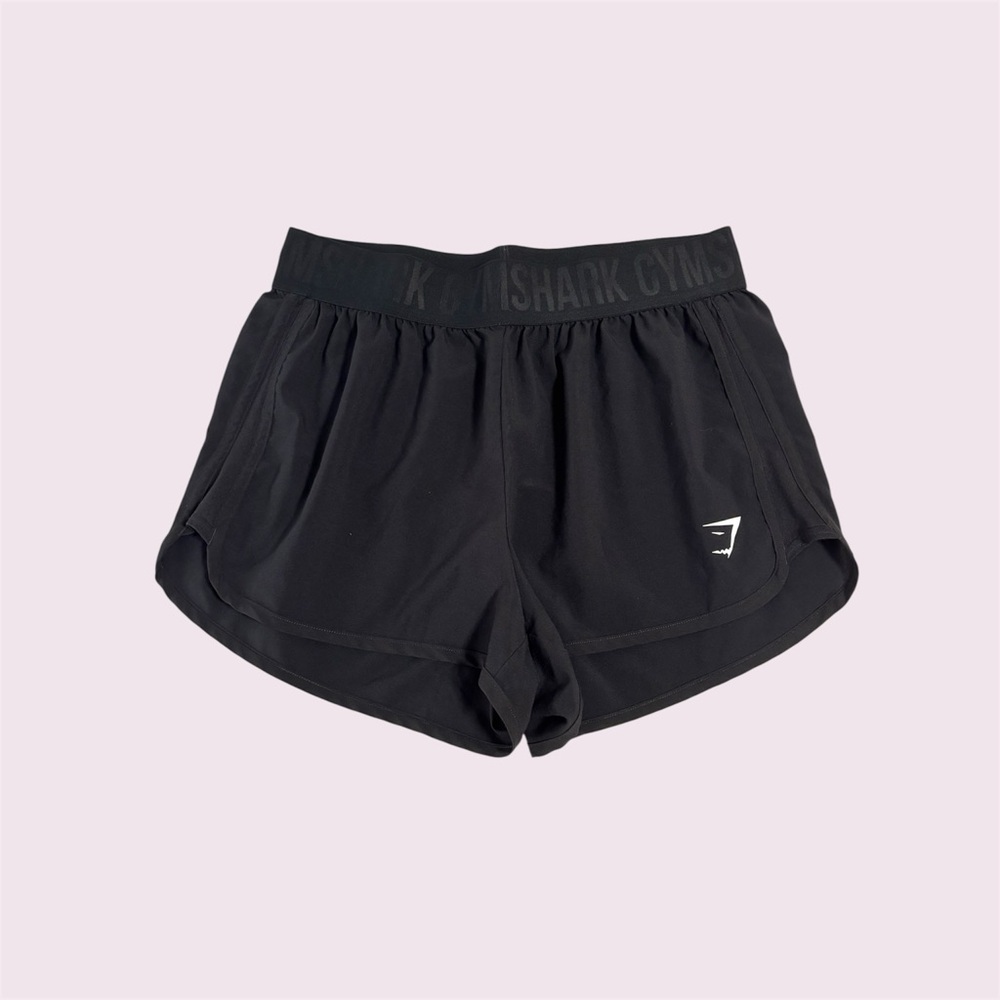 Gymshark Women’s Training Loose Fit Shorts in Black Size Medium